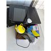 Image 1 : Assorted electronic
