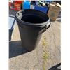 Image 1 : Rubbermaid garbage can