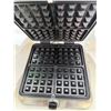 Image 2 : CUISINART waffle maker