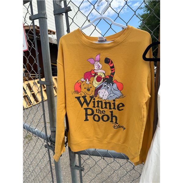 Winnie the Pooh, Disney sweatshirt large 11–13 youth