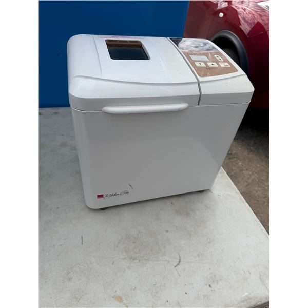 Kitchen Pro regal bread maker