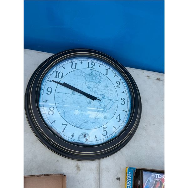 Wall clock