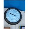 Image 1 : Wall clock