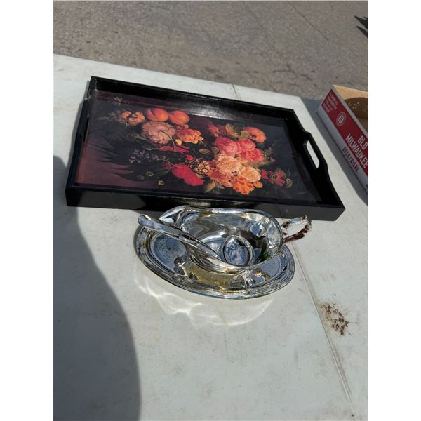 Tray and gravy dish