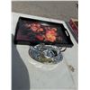 Image 1 : Tray and gravy dish