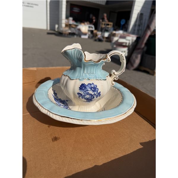 Pitcher and basin