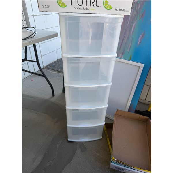 Storage bin with drawers