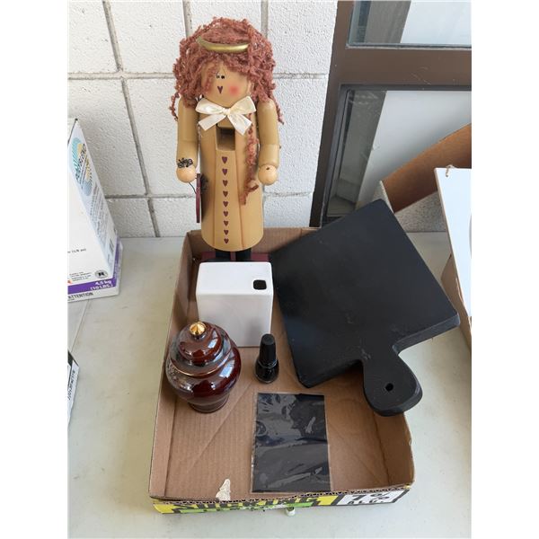 Angel and other home decor
