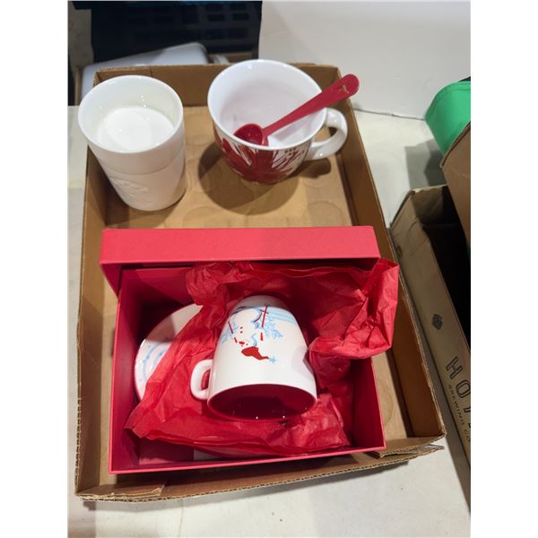 Starbucks kitchen items