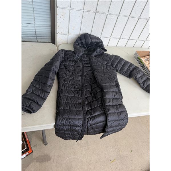TNA jacket size small
