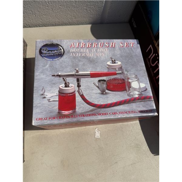 Airbrush set