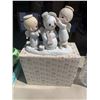 Image 1 : Precious moments figurines