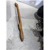 Image 2 : Bread, knife