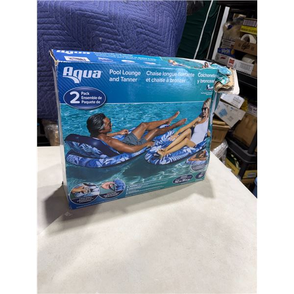 New damaged box Floaties
