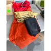 Image 1 : Assorted bags