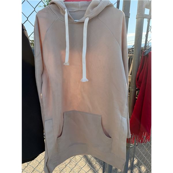 Hoodie size not shown
