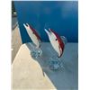 Image 1 : Glass dolphins