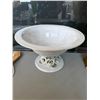 Image 1 : Decorative bowl