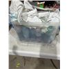 Image 1 : Tie-dying items