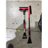 Image 1 : Snow brushes