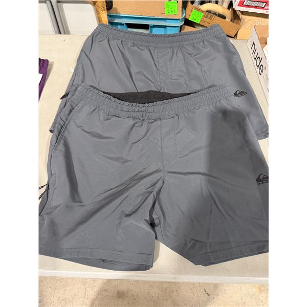 Quicksilver shorts size large
