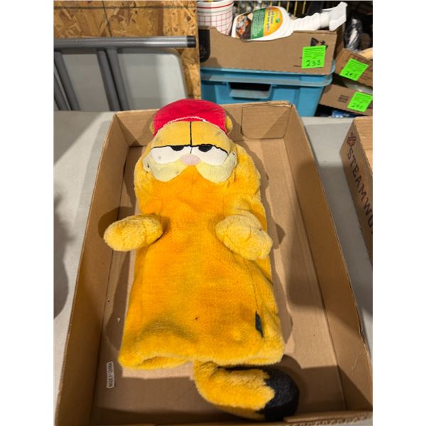 Garfield puppet