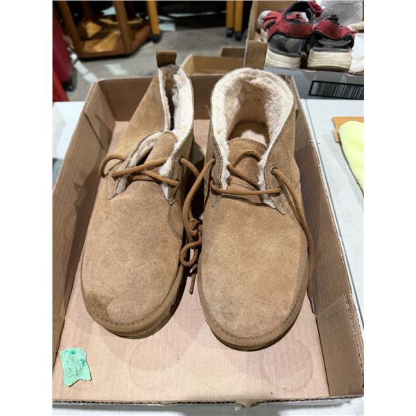 Size 10, footwear