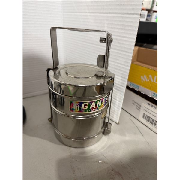 Stainless steel lunchbox