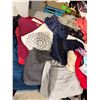 Image 3 : Assorted clothing size small/medium