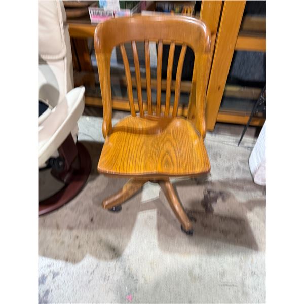 Oak swivel Office Chair