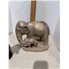Image 1 : Elephant decor
