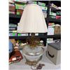 Image 1 : Lamp