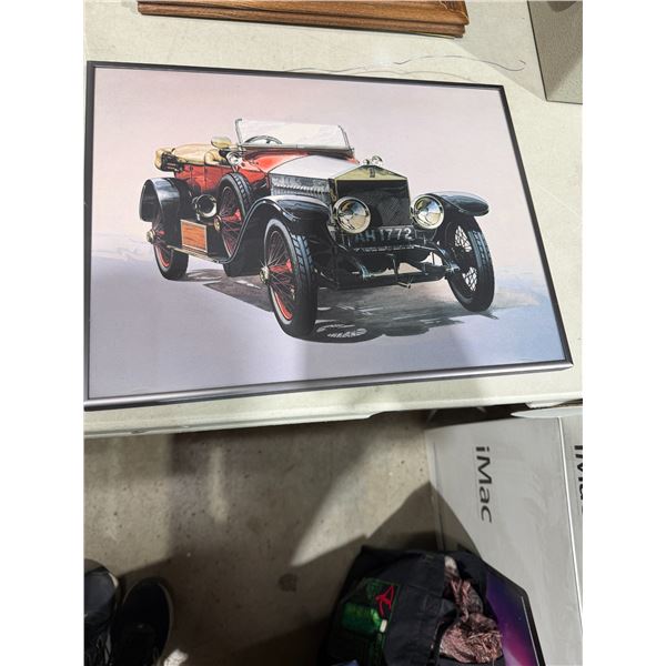 Vintage car wall hanging 17 x 13