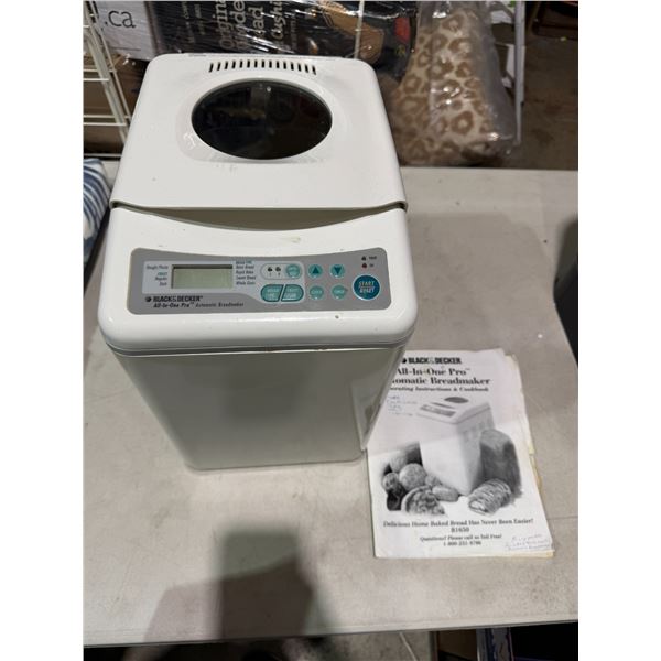 Black & Decker all-in-one pro automatic bread maker