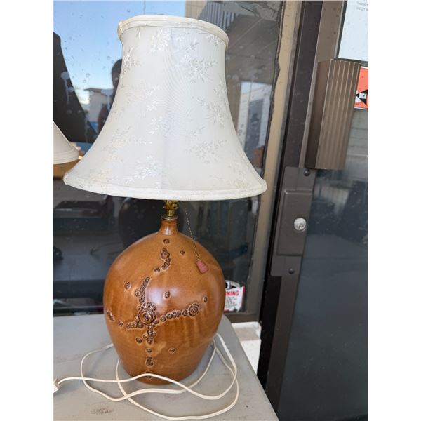 Pottery lamp