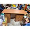 Image 1 : Desk 47" x 19" x 28" disassembles easily for transport
