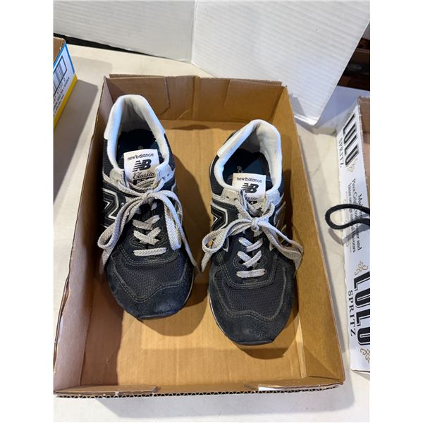 New balance size 6 1/2 brown shoes