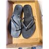 Image 1 : REEF sandals size 8–9
