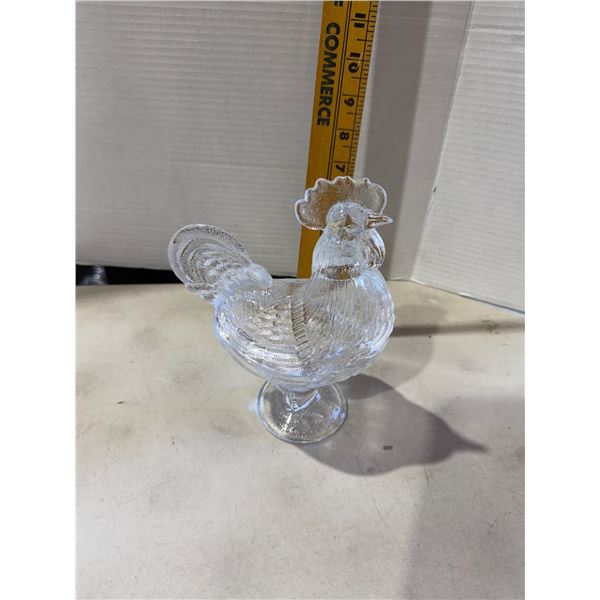 Vintage Glass L. E. Smith Usa covered rooster candy/trinket dish.