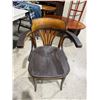 Image 1 : Chair Vintage