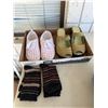 Image 1 : Shoes size 39 and socks