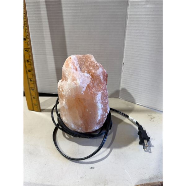 Salt lamp