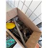 Image 2 : Garage related items