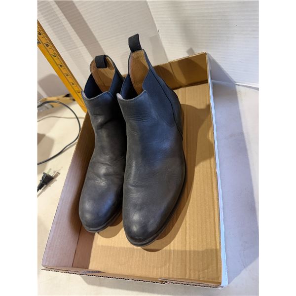 Footwear size