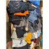 Image 1 : Clothing lots size small/medium