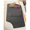 Image 1 : Universal car mats