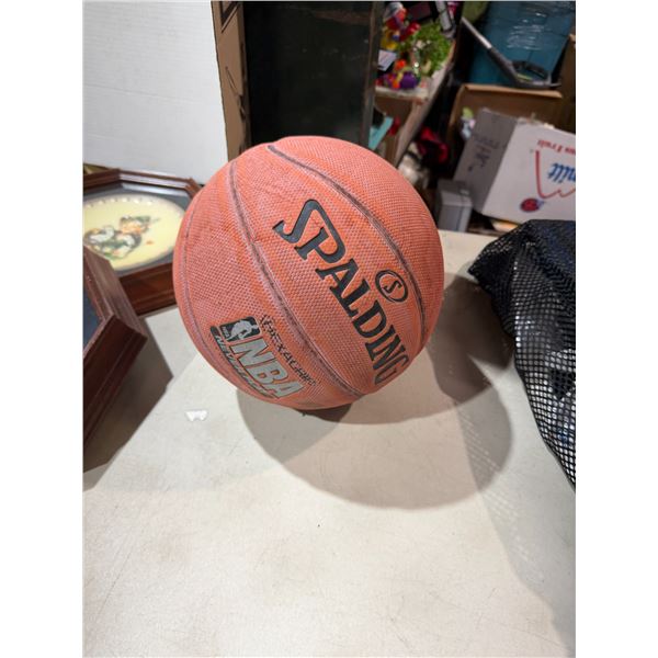 Spalding basketball