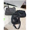 Image 1 : CARRYLAND and other purses