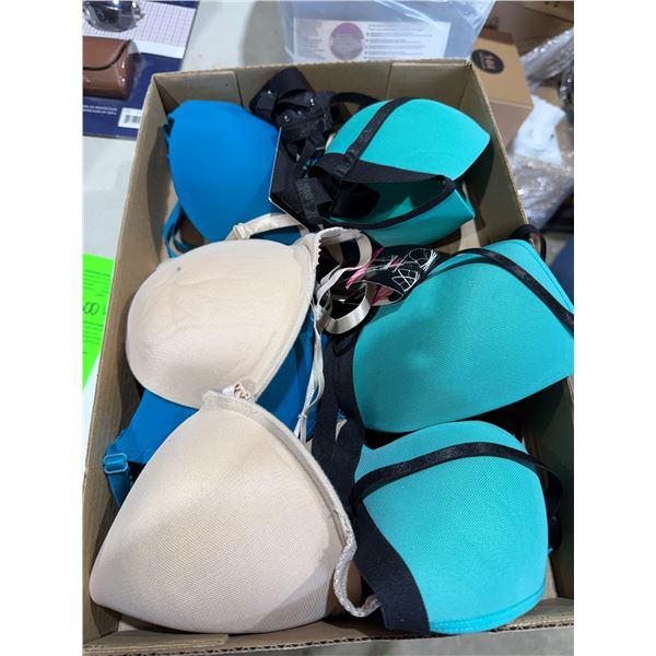 NWT bras size 34C