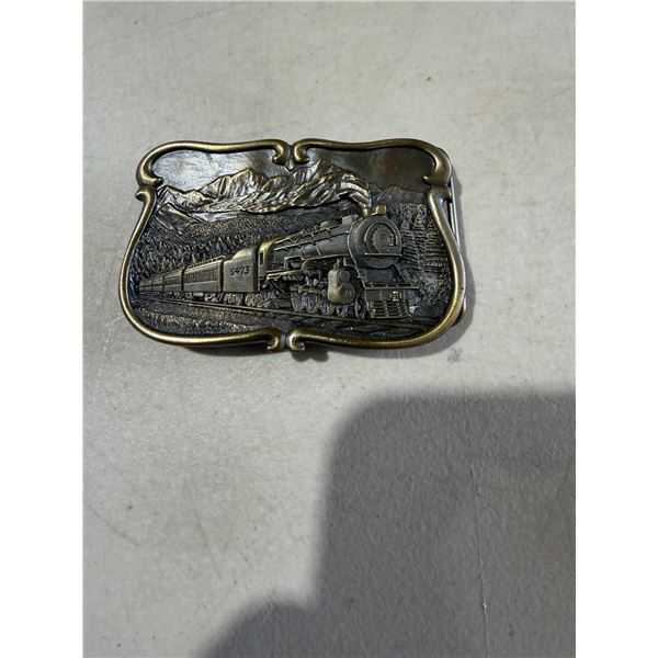 New belt buckle